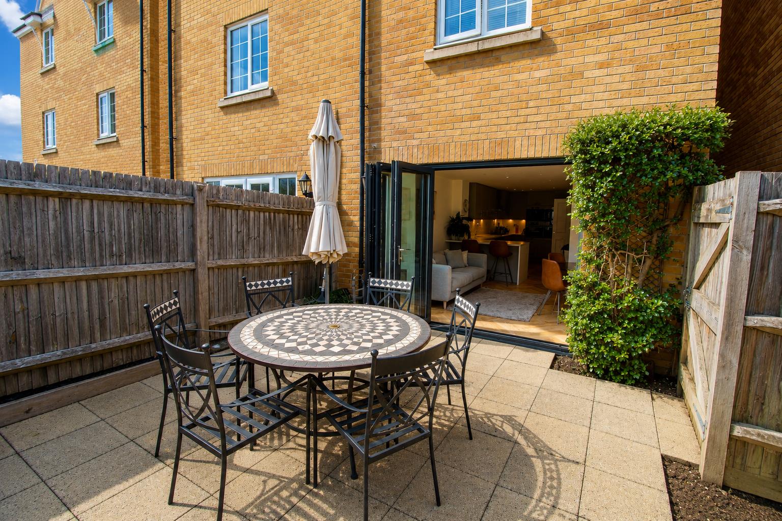 Forelle Way, Carshalton